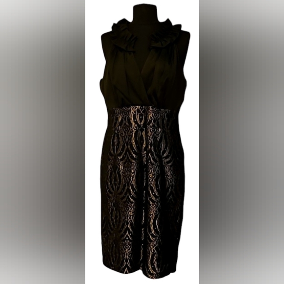 Cocktail Dress Black and Silver Lace with Ruffle Neckline size 14 - Picture 1 of 8